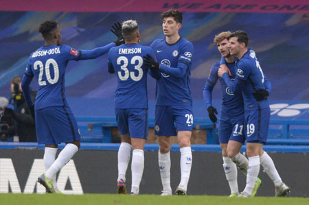 记者：李国旭参加国足主帅选聘不是秘密，一个多月前就在准备