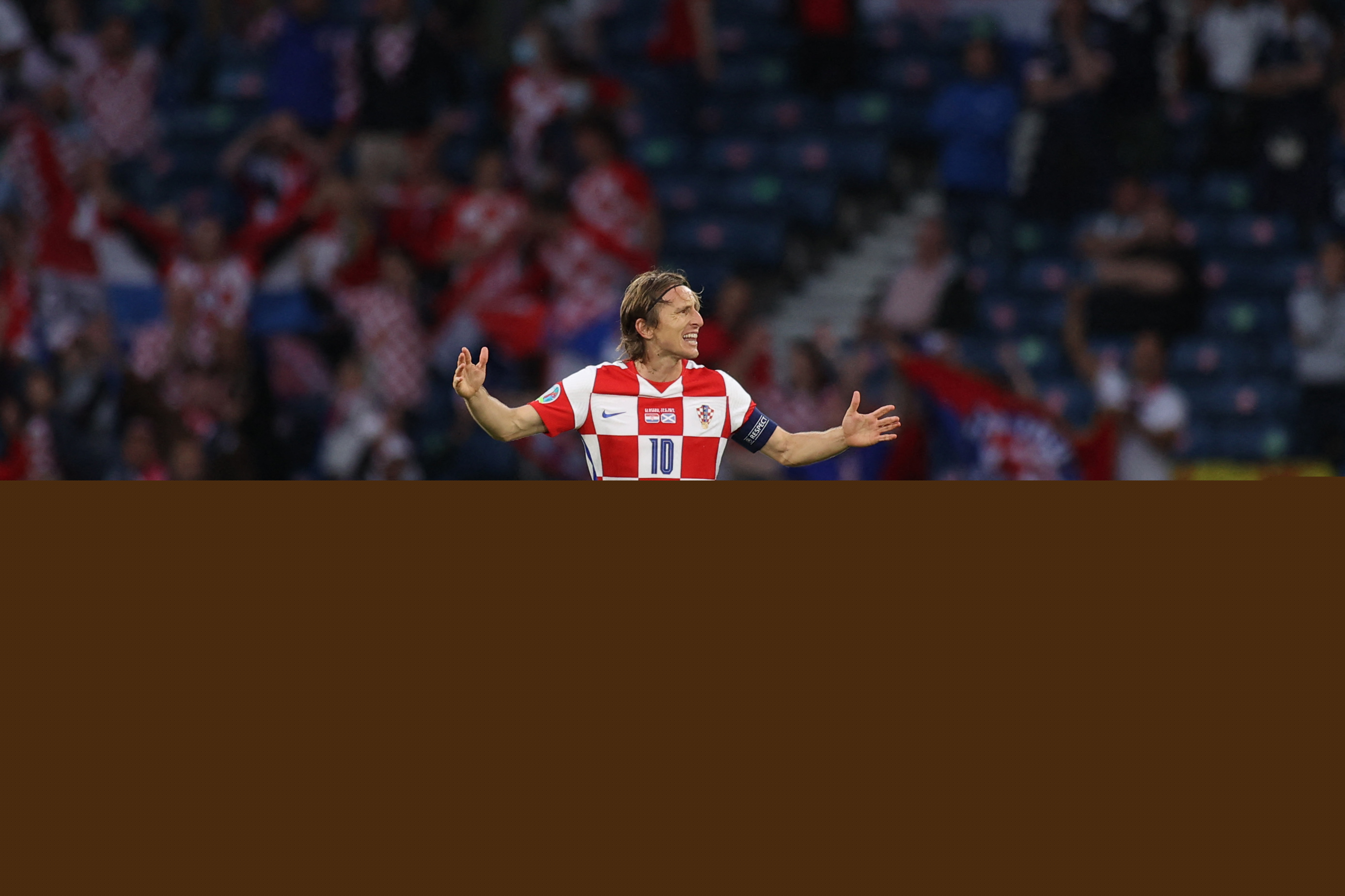 足球意甲豪门高层内讧传闻升温