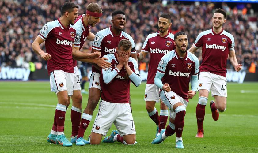 C罗专访(下)：赢得世界杯不会改变我的足坛地位；我不再在乎历史最佳