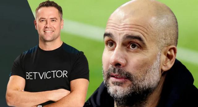 这脚任意球让门将都愣住了