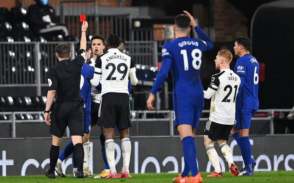 辽宁男篮王哲林末节爆发带队取胜