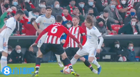 前锋头球破门，头球能力被放大关注