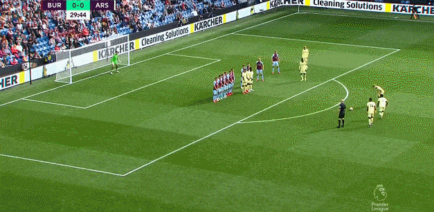 奇闻揭秘：巴西球星自掏腰包加盟中超，为追逐梦想付出数十万代价