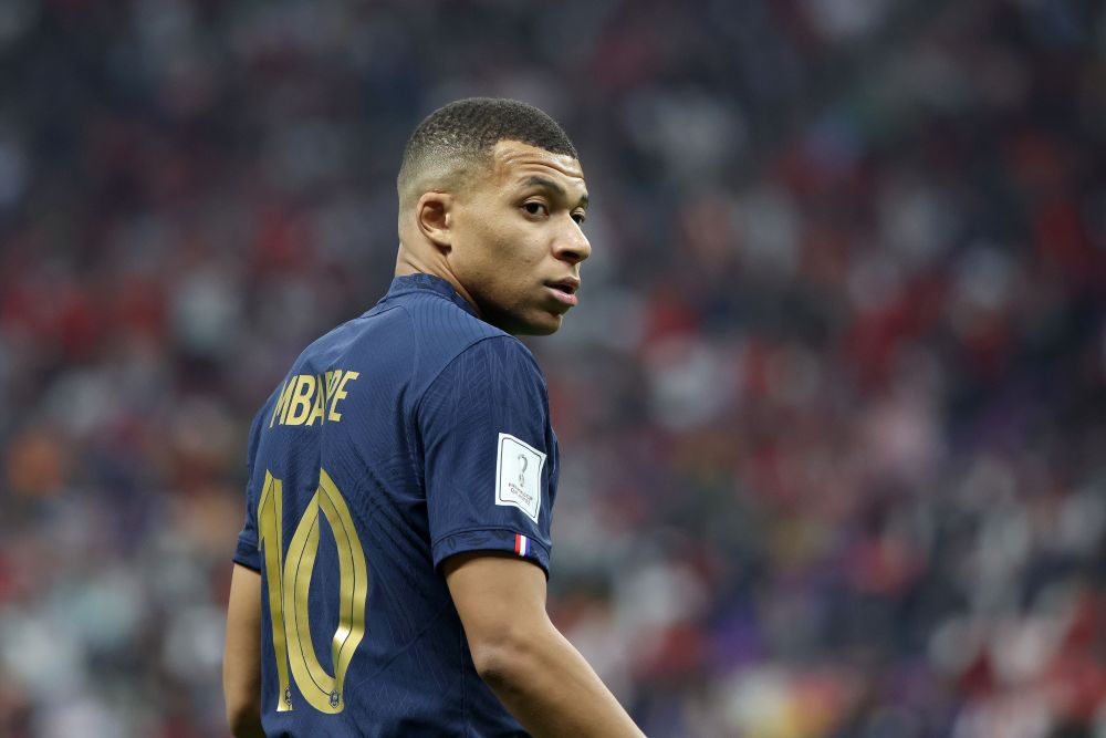 日职联战报：杰巴里梅开二度，大阪钢巴4-1完胜东京绿茵