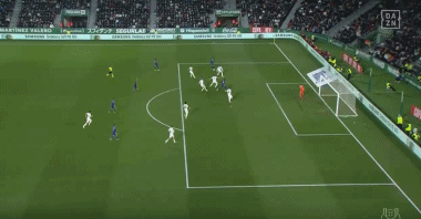 山东泰山面临大规模阵容调整，两位外援或被清洗，一名球员恐成沉重包袱