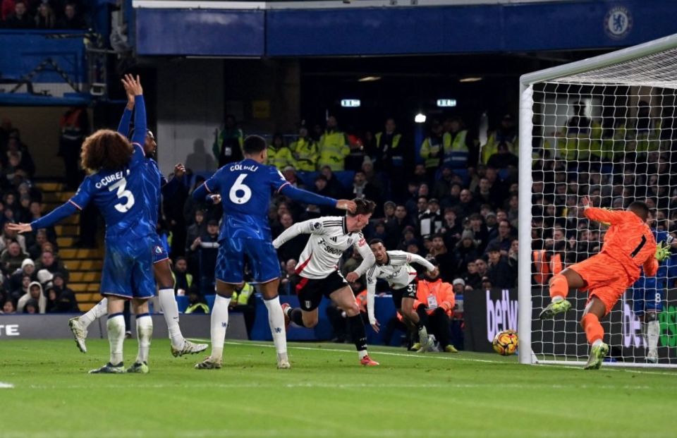 篮球湖人球员关键比赛中发挥稳定