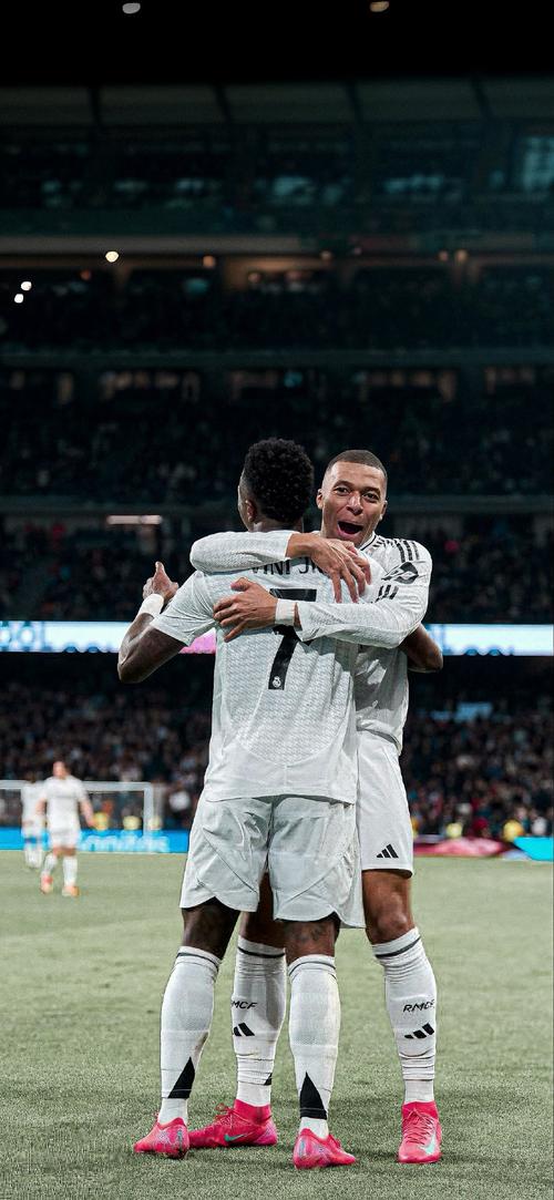 罗马诺：雷恩方面视雅凯为非卖品，但阿森纳依然对其抱有兴趣