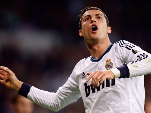 2025中超助攻榜：纳萨里奥、克雷桑9次并列第一，韦世豪8次